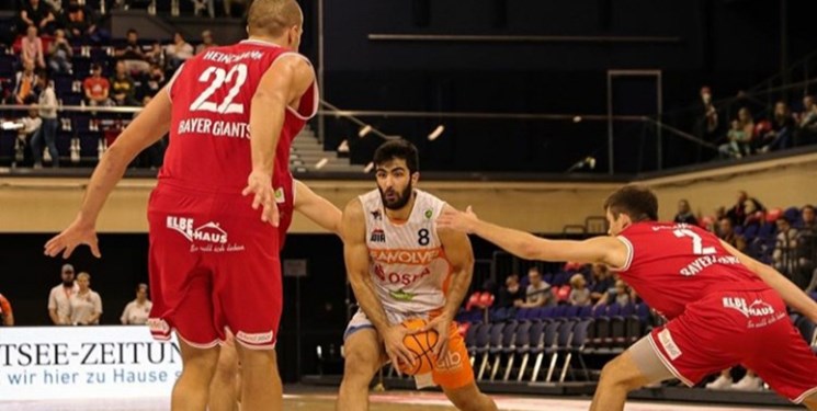 پیروزی و صدرنشینی یاران یخچالی در بوندس لیگای 2