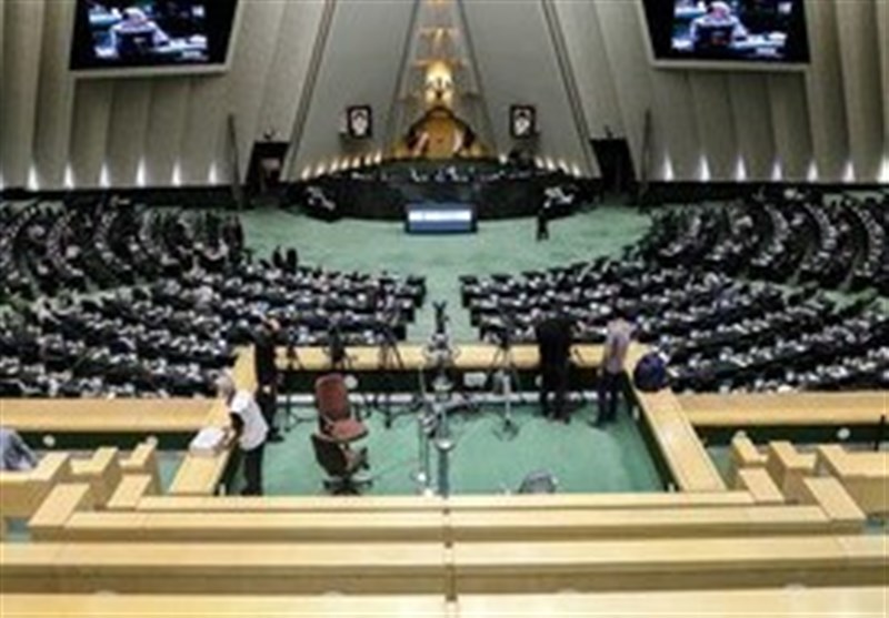 اسامی 9 غایب و متاخران جلسه علنی امروز مجلس