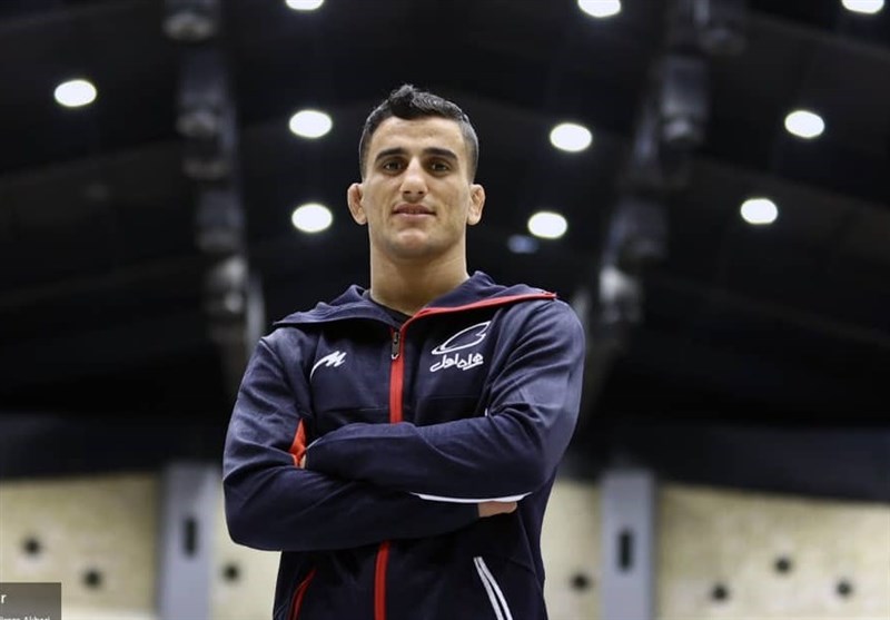 عظیمی: پیش از مسابقات کشوری یک روز درمیان دست‌فروشی و تمرین می‌کردم/ فرصت بدهند هم سهمیه می‌گیرم و هم مدال