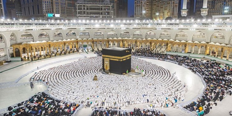 اعزام‌ زائران عمره به تعویق افتاد
