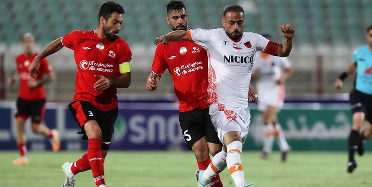 هفته سیزدهم لیگ برتر| تقابل تراکتور و پیکان در ورزشگاه خالی و قوی سپید در کویر