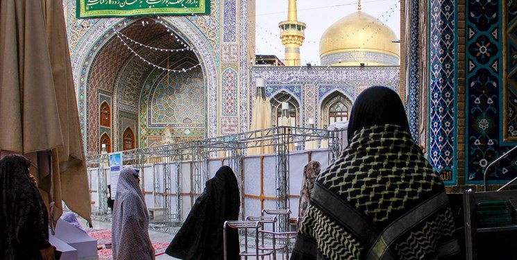 ۷۰ هزار نفر از ۲۲ کشور برای اعتکاف حرم امام رضا(ع) نام‌نویسی کردند