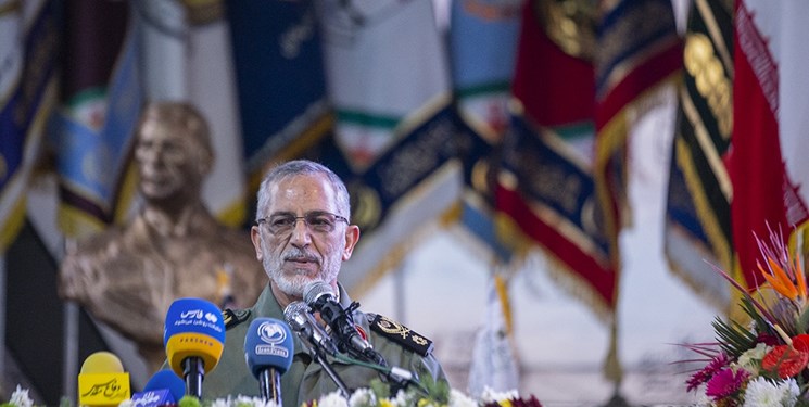 سردار شیرازی: در تولید تجهیزات دفاعی به توانمندی‌های برجسته‌ای رسیده‌ایم