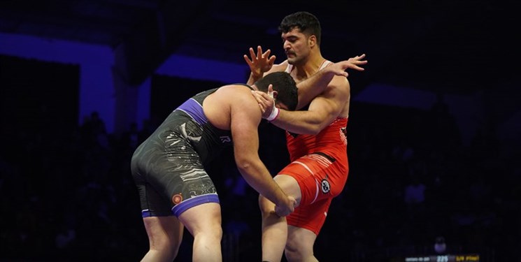 کشتی آزاد قهرمانی کشور| سوادکوهی باخت، معصومی قهرمان سنگین‌وزن شد