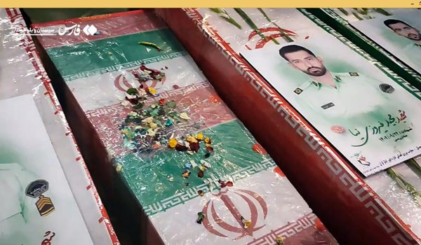 فیلم|تشییع پیکر مطهر شهدای حادثه راسک در زابل