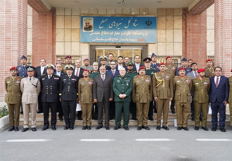 صفوی: از مانورهای مشترک دریایی با عمان و حتی چین و روسیه در اقیانوس هند حمایت می‌کنیم