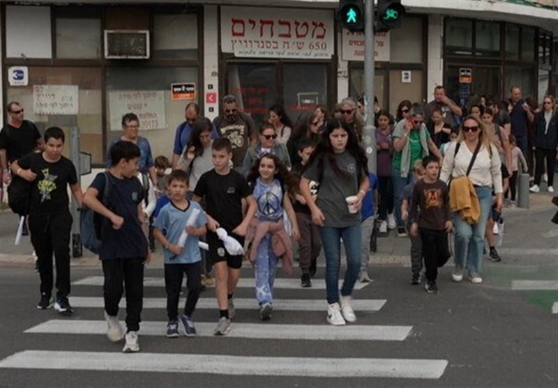 صهیونیست‌ها همچنان حاضر به بازگشت به شهرک‌های اطراف نوار غزه نیستند