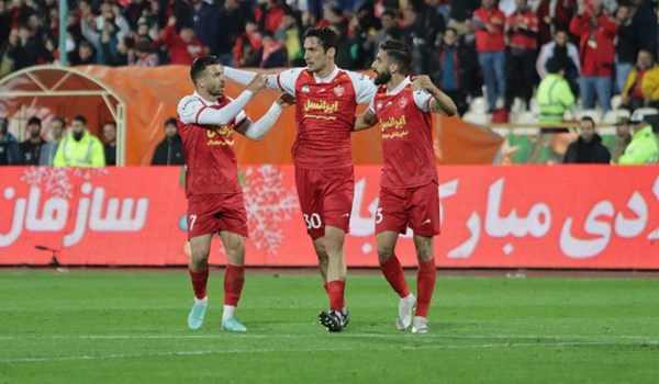 فیلم| گل اول پرسپولیس به شمس آذر توسط گولسیانی