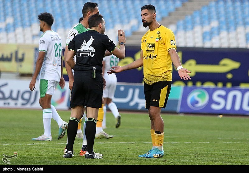 ممنوعیت بازی 6 بازیکن سپاهان تا زمان اصلاح قرارداد