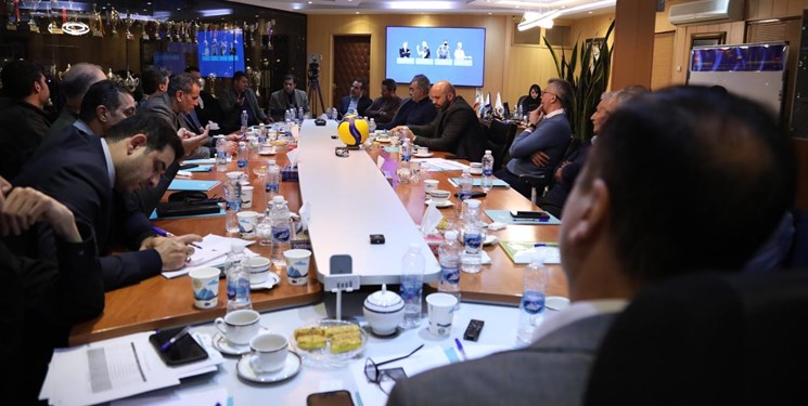 جلسه 3 ساعته درباره 4 گزینه هدایت تیم ملی والیبال