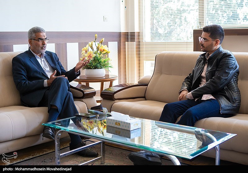 راهکار 6 بندی برای حل مسئله ارز/ گفتگو با حسین صمصامی