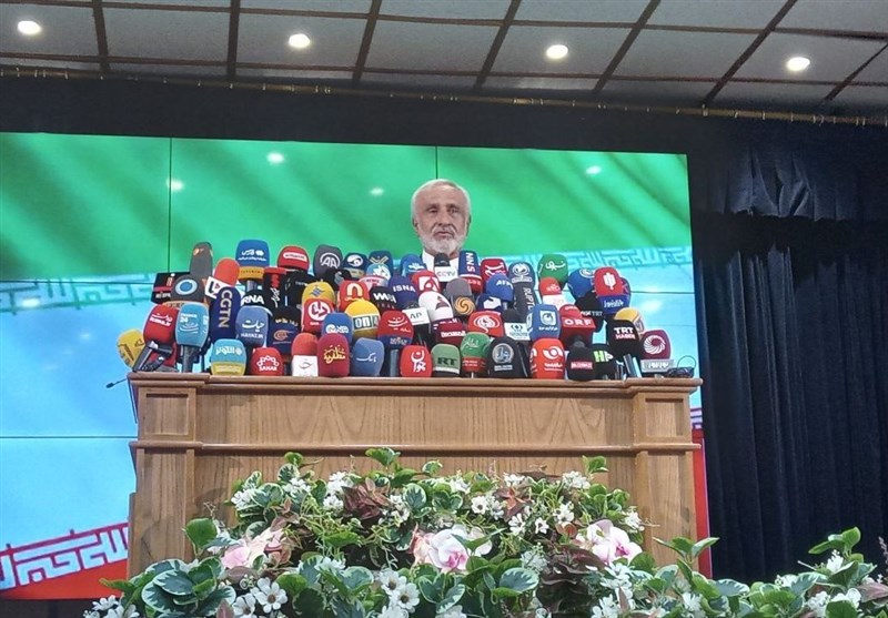 نادران:20 سال به مشاوره‌هایم عمل نکردند وارد صحنه شدم