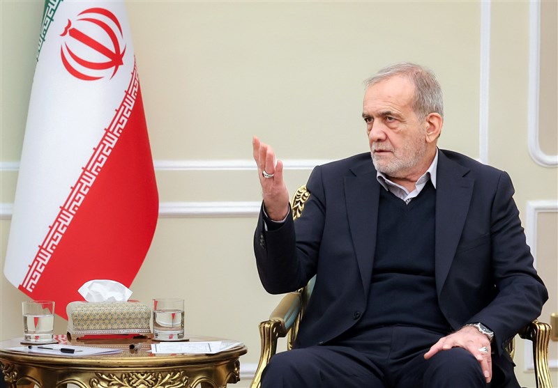 پزشکیان: کشورهای اسلامی باید با هم متحد باشند