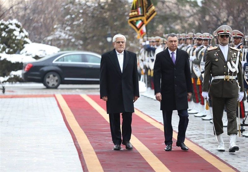 استقبال رسمی عارف از نخست وزیر تاجیکستان