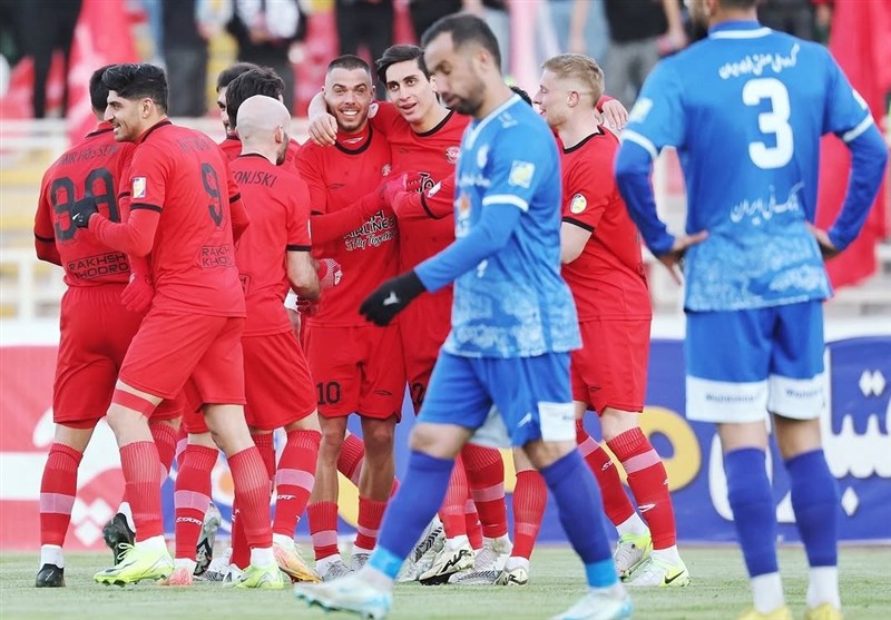 نادری: استقلال به روزهای خوبش برمی‌گردد