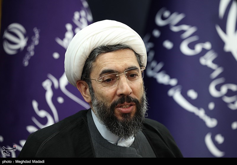 اولویت امروز جامعه تقویت همدلانه جبهه درونی کشور است