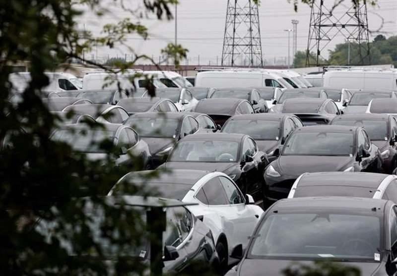 انتقاد به سیاست‌های افراطی ماسک؛ کاهش فروش تسلا در اروپا