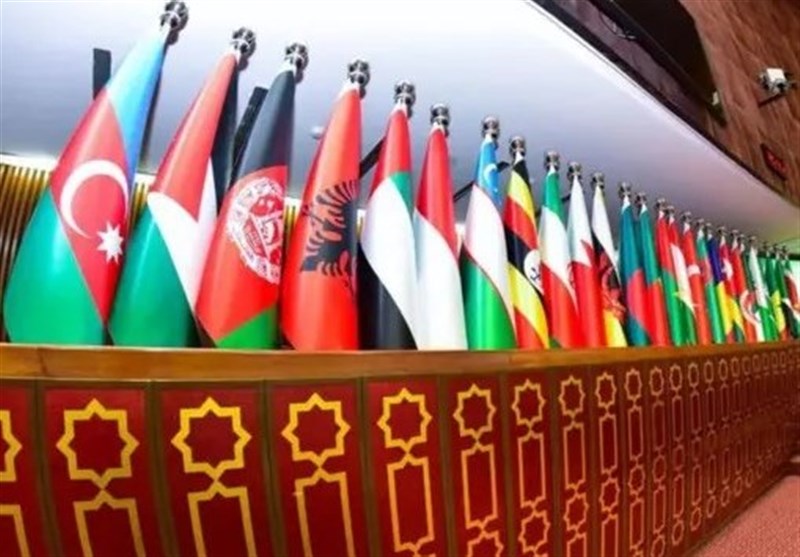 هیئت پارلمانی ایران وارد اندونزی شد