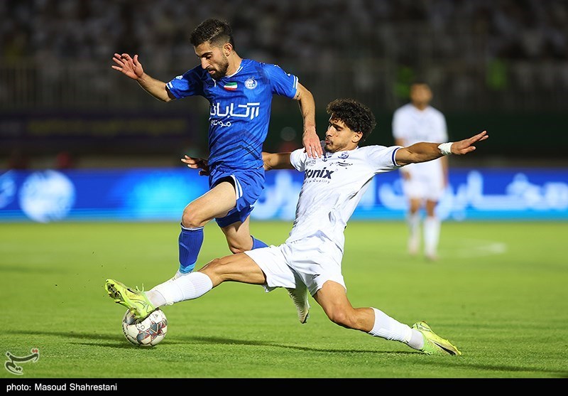 بیانی:گزینه خوب برای استقلال هست، دنبال هندوانه دربسته نروند