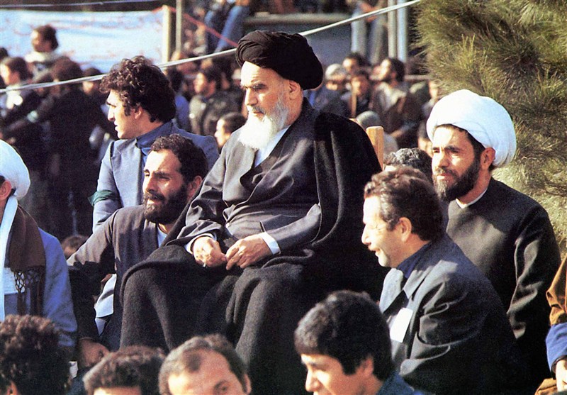 تکیه امام(ره) بر مردم برای بقای انقلاب