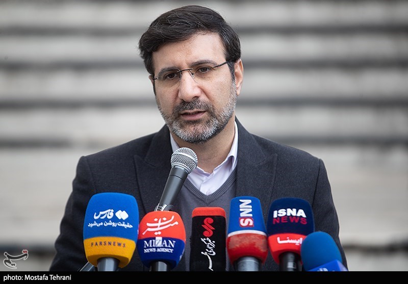 اندیشه رهبر انقلاب در حوزه حقوق ملت نیازمند ارائه در مجامع علمی است