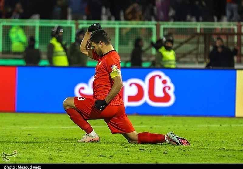 خلیل‌زاده: چرا وقتی به من و بیرانوند ناسزا گفتند کسی ناراحت نشد؟/ بی‌احترامی نکردم و جواب کُری‌ها را دادم