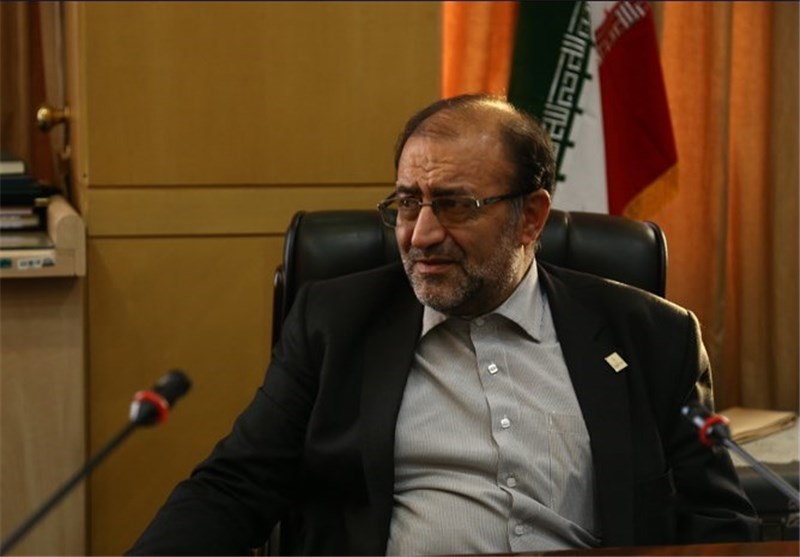 تذکر یک عضو کمیسیون فرهنگی درباره سامان دادن به سینمای خانگی