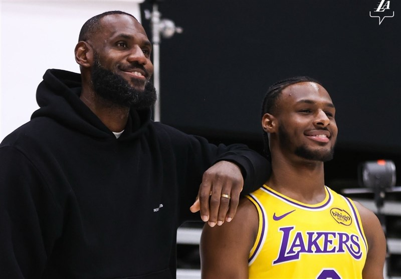 لبران جیمز و شوخی سنتی NBA با پسرش