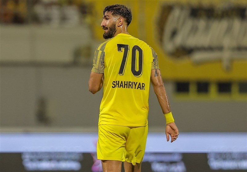 پرسپولیس قید مغانلو را زد/ شهریار نزدیک به تراکتور