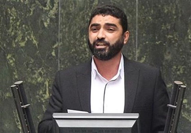 راستینه: معاونت سینمایی به وظایف نظارتی خود عمل کند