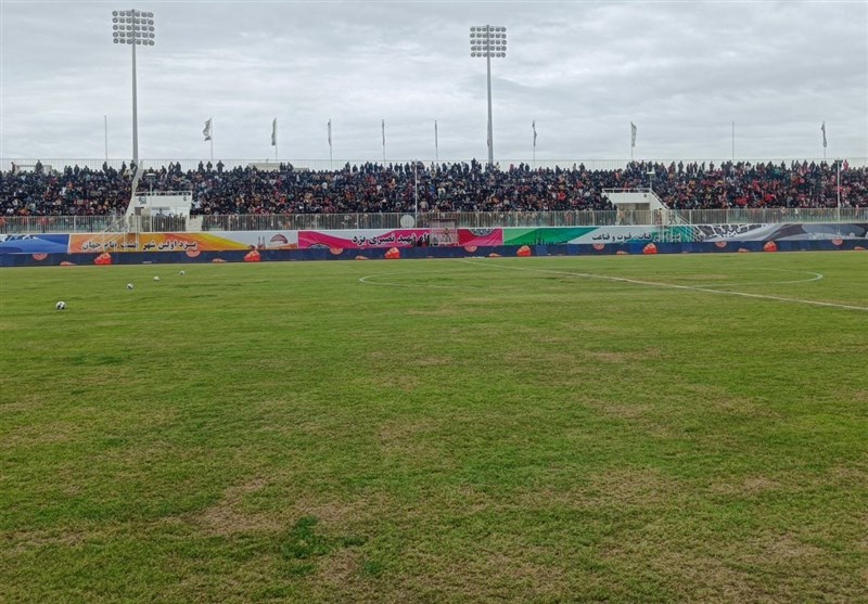 برگزاری استقلال - تراکتور در یزد/مشکل آبی‌ها برای میزبانی آسیایی چیست؟