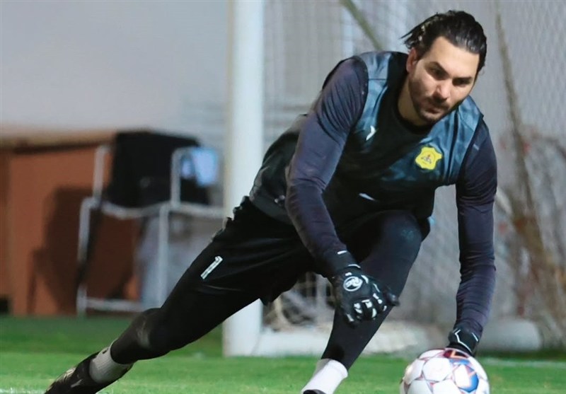 مدیرعامل صنعت نفت: حقیقی در لیست خروجی است؛ با او مذاکره می‌کنیم