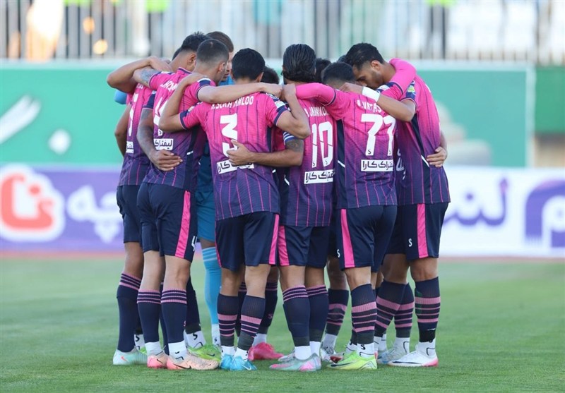 بازیکنان جدید در نزدیکی آلومینیوم/ 2 بازی تیم حسینی با ذوب‌آهن