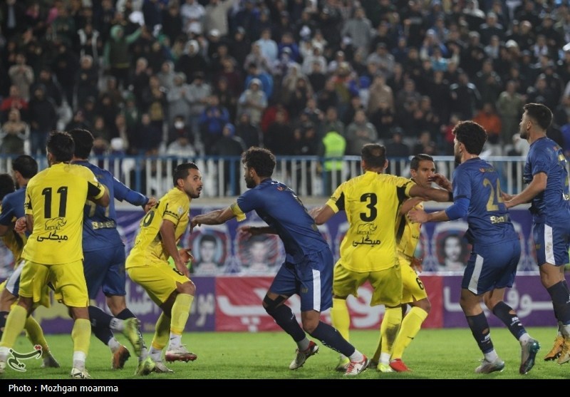 مذاکره فجر سپاسی با مرادمند و شریفی/ رونمایی باشگاه از 5 خروجی