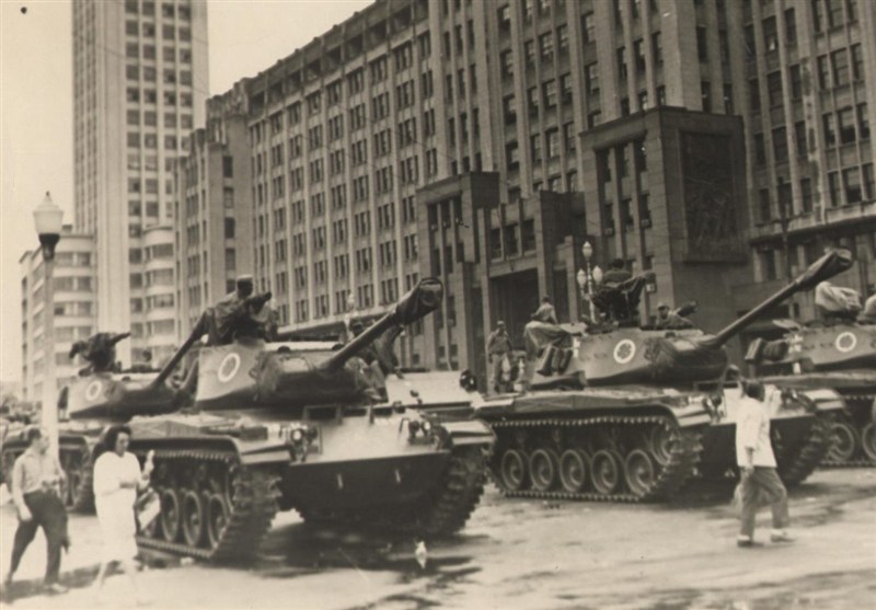 افول آمریکا , مداخله‌های آمریکا در جهان , کشور آمریکا ,