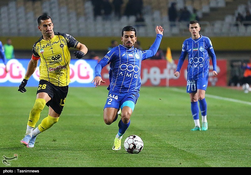 کربکندی: سپاهان لایق قهرمانی است اگر دچار لغزش نشود