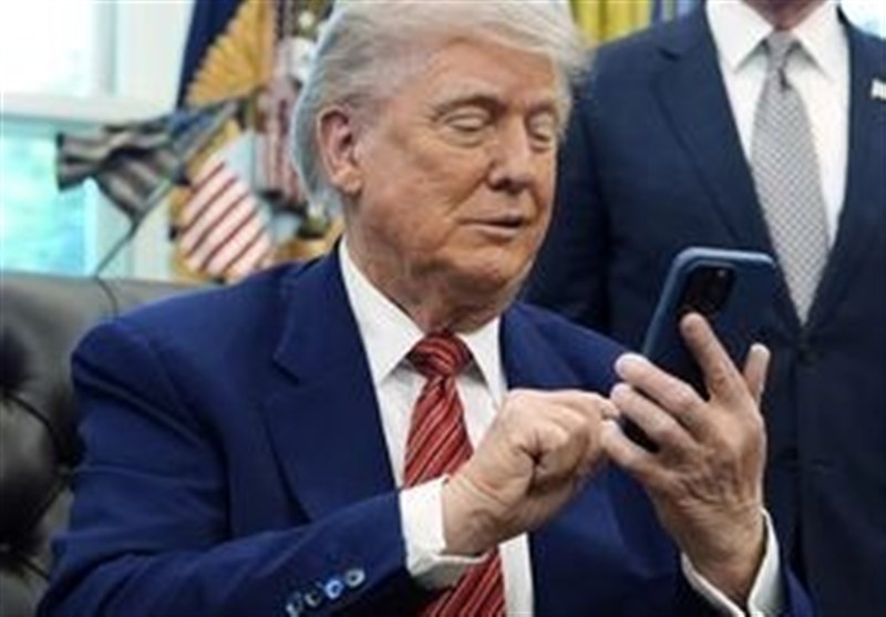 ترامپ رئیس جمهوری که اظهارات خود را مدام نقض می‌کند