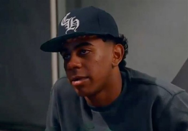 یامال: مسجد آرامش زیادی به ارمغان می‌آورد