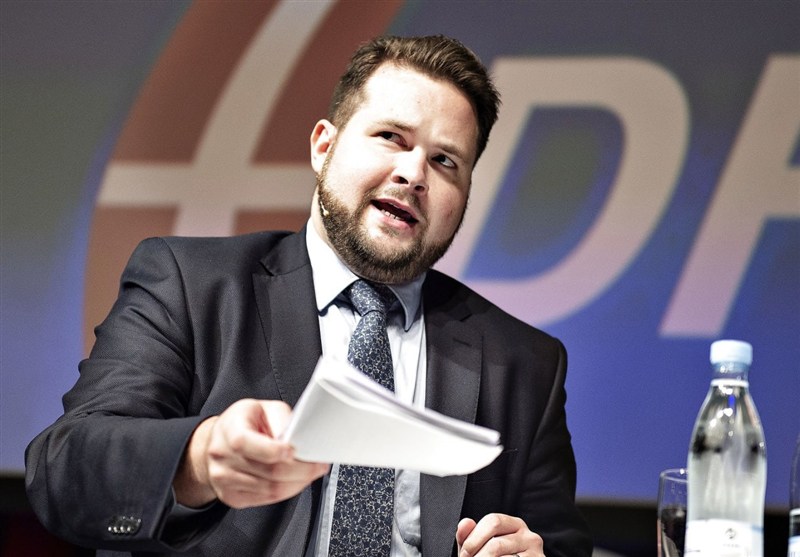 هشدارهای شدید نماینده پارلمان دانمارک علیه آمریکا