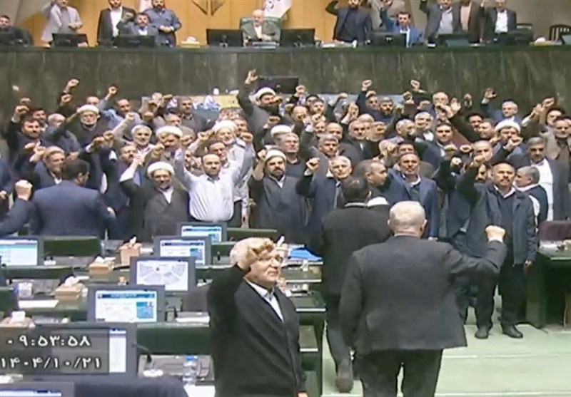 شعار نمایندگان مجلس در محکومیت اغتشاشات اخیر