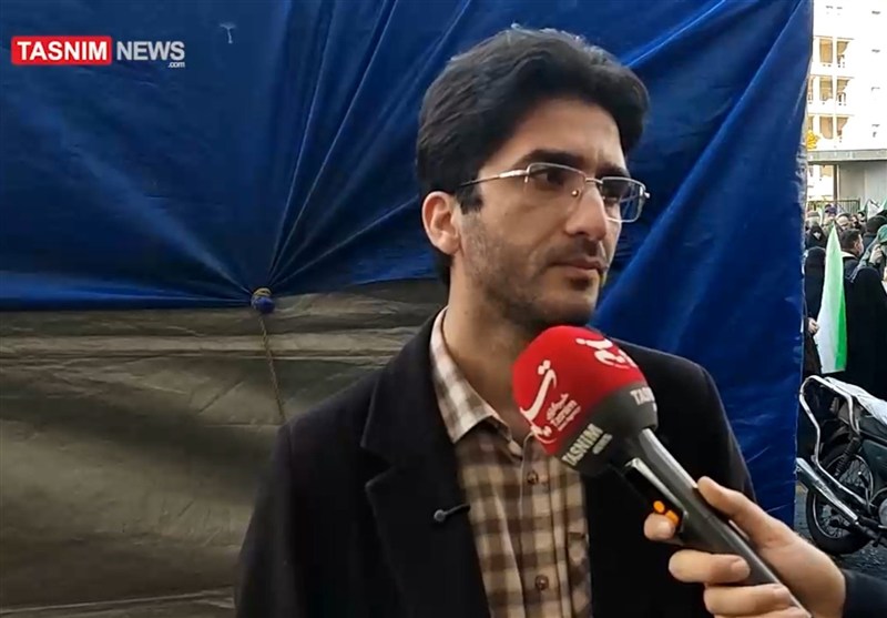 تمجید شهروندان تهرانی از حضور انبوه مردم در اجتماع ضد اغتشاشات